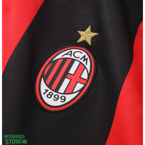 AC Milan Rafael Leao #10 Replika Babytøj Hjemmebanesæt Børn 2026-27 Kortærmet (+ Korte bukser)